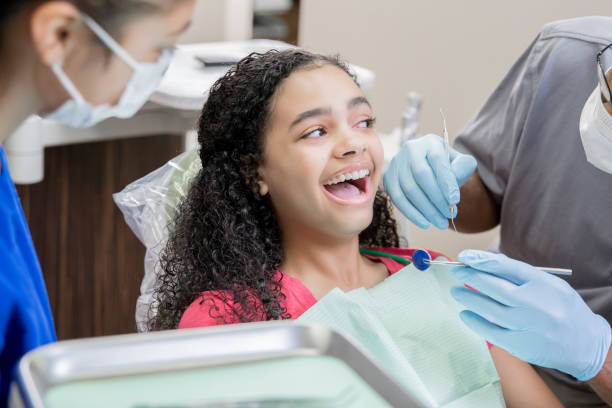 Best Emergency Broken Tooth Repair in Justice, OK